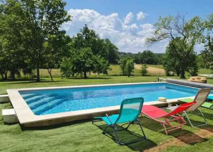 Prázdninový dům Maison*piscine Chauffee*spa